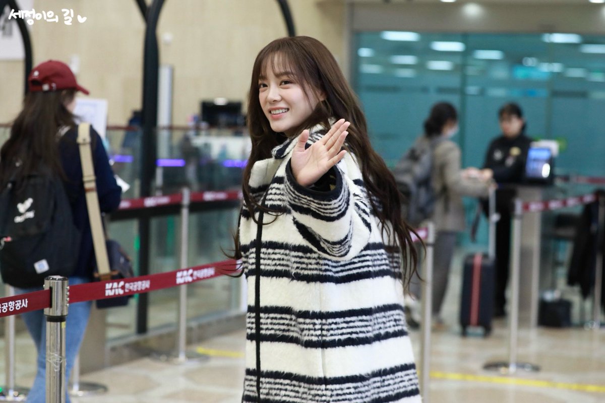 231020 김포국제공항 출국 Preview (2) 🤍

오랜만이야 잘다녀와 👋

#김세정 #KIMSEJEONG
#세정 #SEJEONG