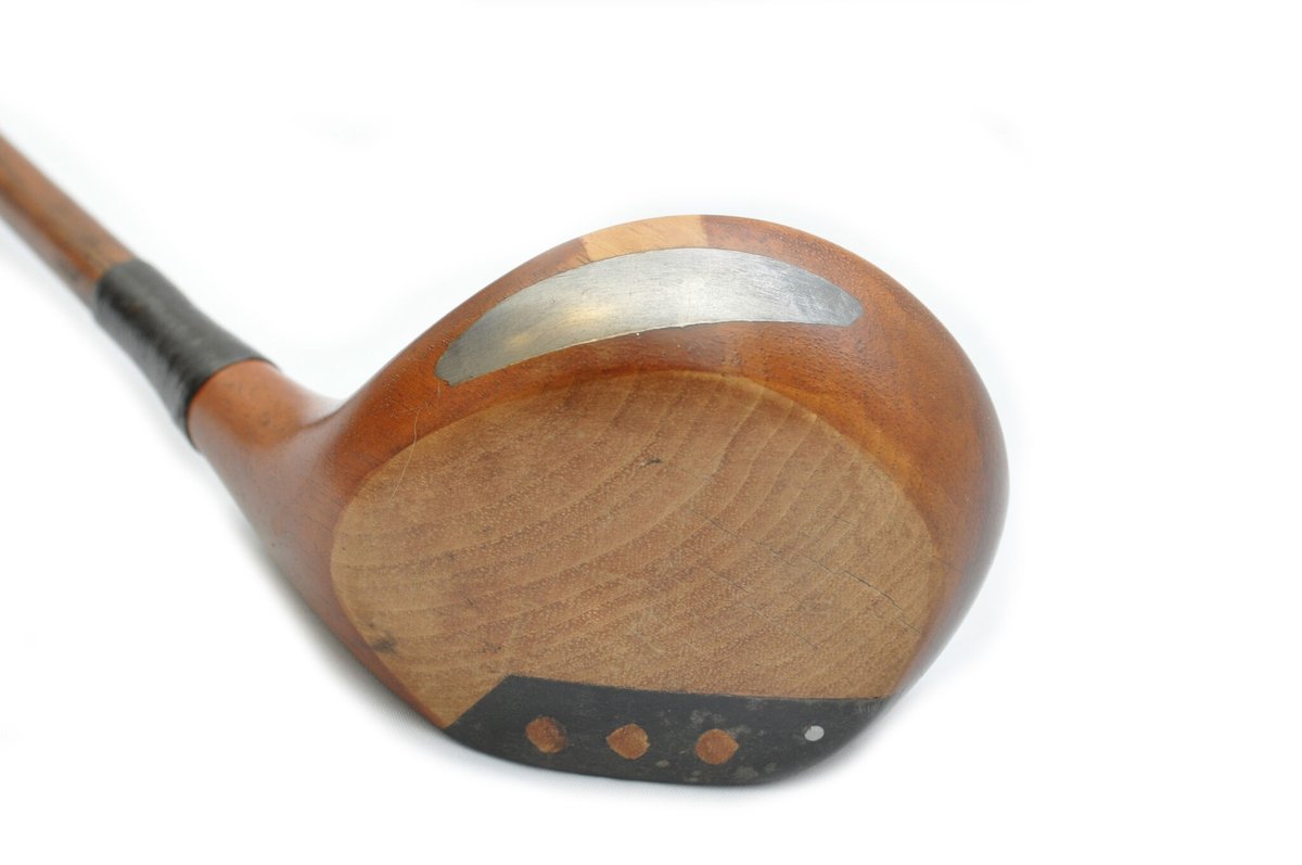 HickoryGolf1's tweet photo. Hickory Golf Supply stock a comprehensive range of Hickory #HGSRefurbGolf Clubs in their good original condition and are available for shipping worldwide. We offer antique, vintage hickory golf clubs to all. With an extensive range of different club types: https://t.co/l7w7ChWpzp https://t.co/234vWXrRxY