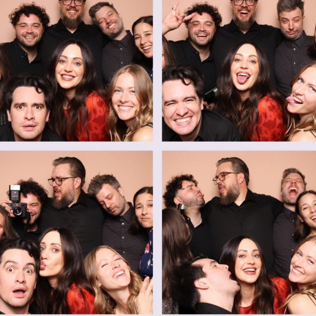 UpdatePatdD's tweet photo. Brendon and Sarah at Mike's wedding!!
via @sarahurue &amp; @mikenaran on Instagram stories https://t.co/zCX46xcLjp