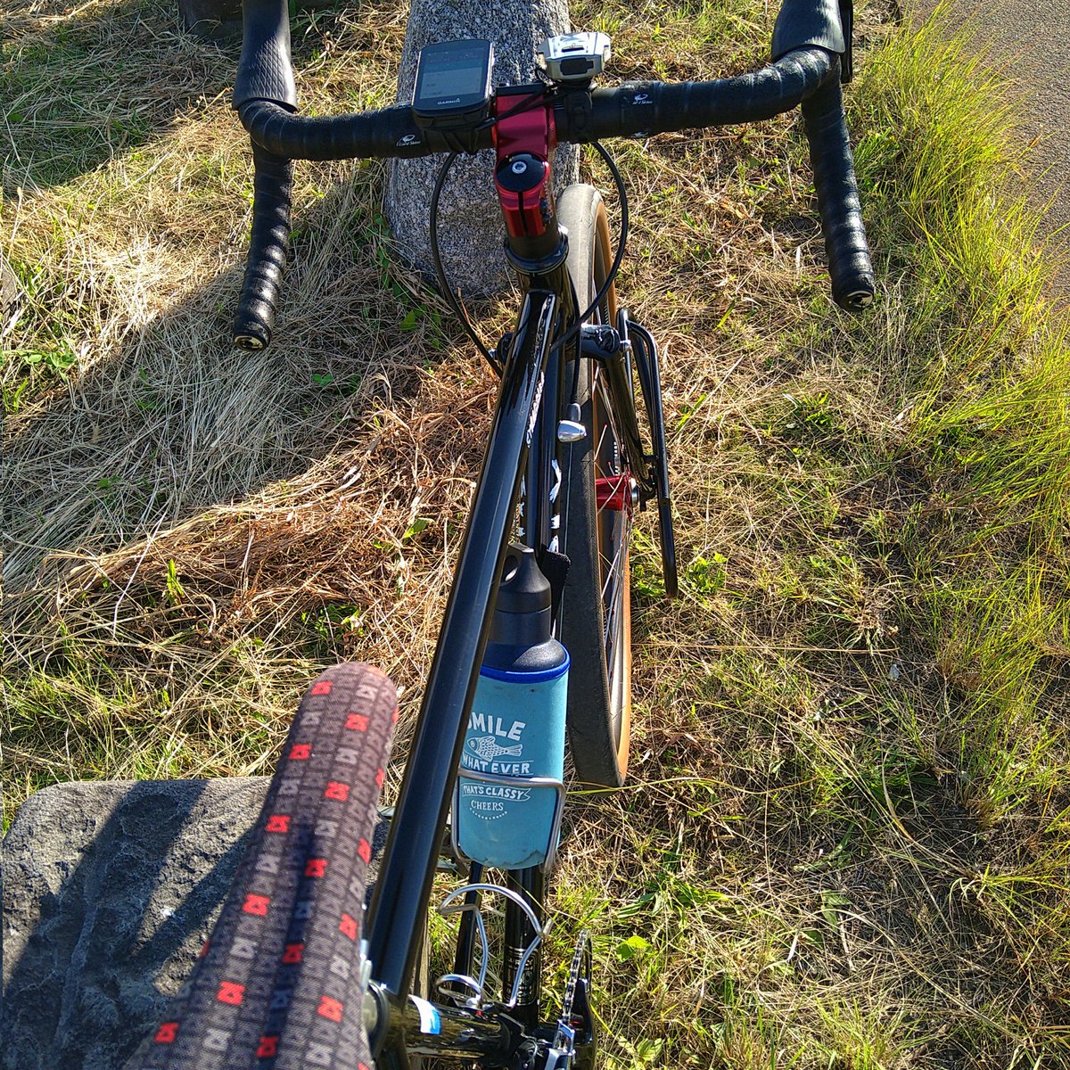 cyclonechee's tweet photo. 本日も #SENSHABicycle厚木 でピカピカ✨
うわー、ちーちゃんが持ってきた自転車のなかで一番マニアックだね!と言われたSURLYがコチラです
#洗車は人任せ
#surlystraggler
@SENSHABicycle1 https://t.co/J0TU19fTVH