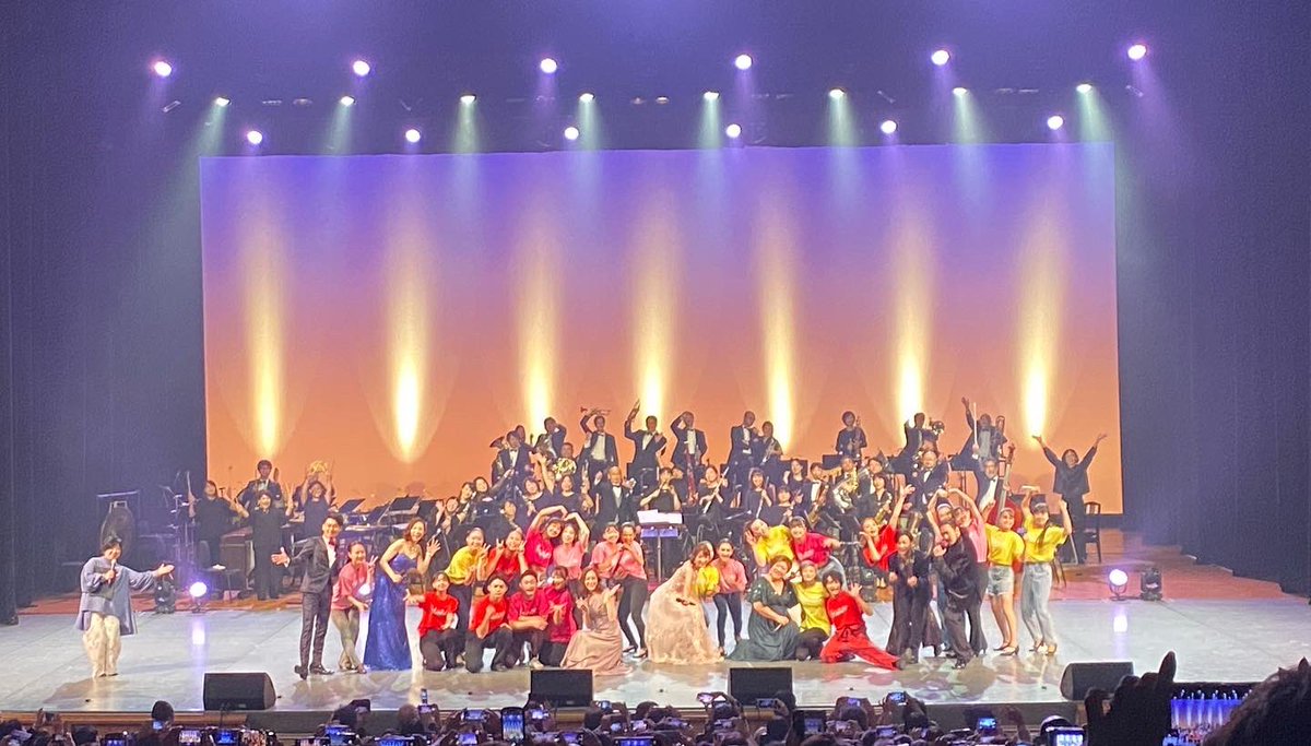 MDC_okayama's tweet photo. 10/7に北九州ソレイユホールにて行われたミュージカルコンサートに、ダンサー/サブシンガーとして出演させていただきました🙌🏻🌟

地元岡山からもたくさんの方に観に来ていただきました😭
本当にありがとうございました！

1月のアクロス公演にも出演致します！
遠くではありますが是非ご来場ください✨ https://t.co/AScU5JjIv3