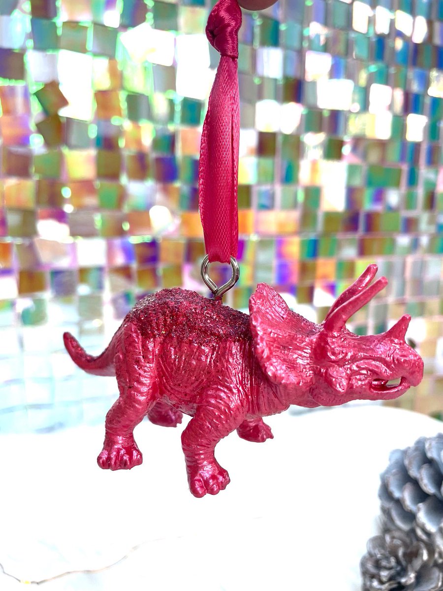 Littleerberts's tweet photo. Check out some cute Xmas decorations #festiveetsyfinds #christmas #christmas23 #9fridayatillchristmas                https://t.co/hoxyNVK5BL https://t.co/xbdnNxbyqS