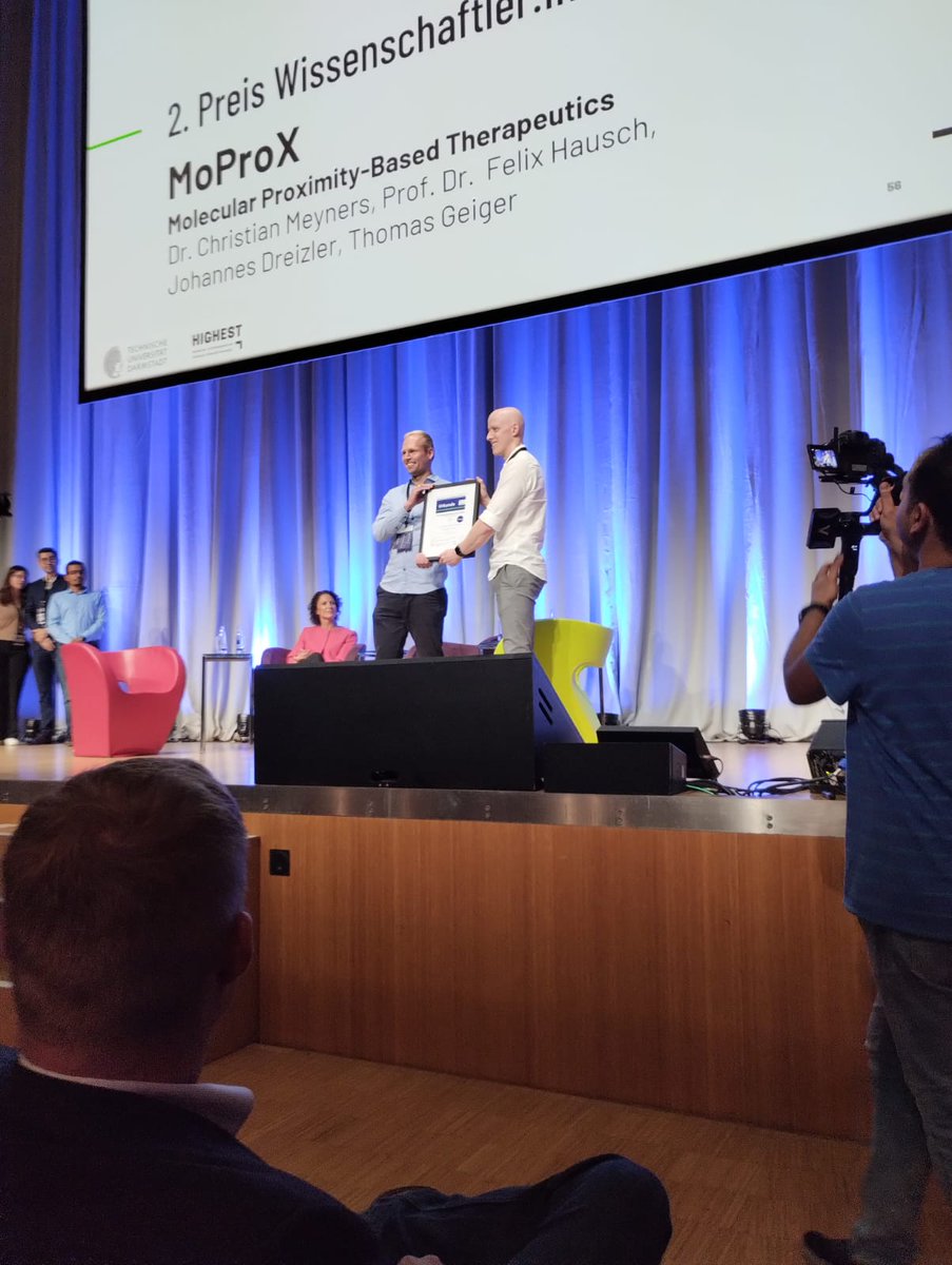 Structure based drug research @TUDarmstadt (@hausch_lab) on Twitter photo Our PROXIDRUGS-supported MoProX team wins 2nd price at the TU Ideenwettbewerb 2023! Congratulations to Thomas, Johannes, Christian and Felix!
#Clusters4Future <a href="/proxidrugs/">PROXIDRUGS</a> Our PROXIDRUGS-supported MoProX team wins 2nd price at the TU Ideenwettbewerb 2023! Congratulations to Thomas, Johannes, Christian and Felix!
#Clusters4Future <a href="/proxidrugs/">PROXIDRUGS</a>