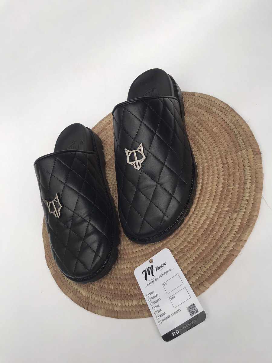 MurianoS's tweet photo. Slide in a pair of mules is a great idea for the weekend  
Sizes: 40-44
Price: 15,000NGN
Processing takes 3-5 working days 

#footwear #SpiderMan2 #handmade #maleslippers https://t.co/tL2iX2xxT1