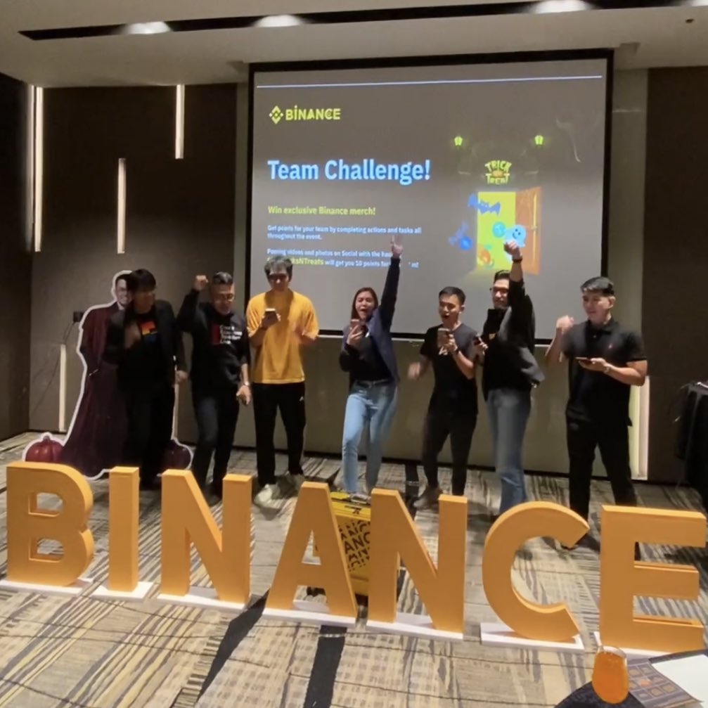 Ichii_XYZ's tweet photo. Tricks &amp; Treats: PH Affiliates meet-up by @BinanceFilipino!

Lots of learnings and meeting new friends today! Excited for Copy Trading on @binance🔥
 #PHTricksNTreats #BNBae https://t.co/4o8yqKA3o3