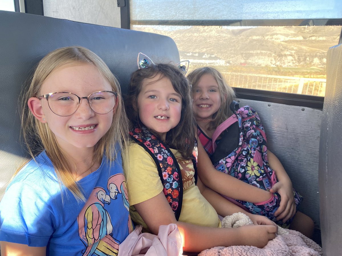 Miss MacKay tweet media