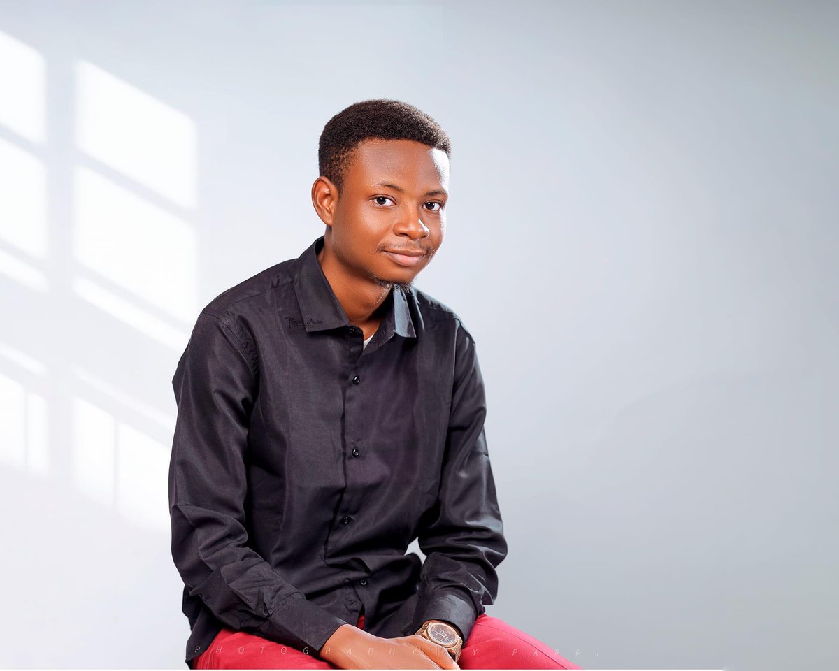 jesusplugtv's tweet photo. HAPPY BIRTHDAY🎂🎂🎂
Bro Timi Oyewole
Please say him a prayer🙏🏽🙏🏽🙏🏽
Follow our page @jesusplugtv
#JesusPlugTV #GospelContent #HappyBirthday #JesusBoy
#birthdayshoutout #JesusPlug https://t.co/Z9W7v9ILZM