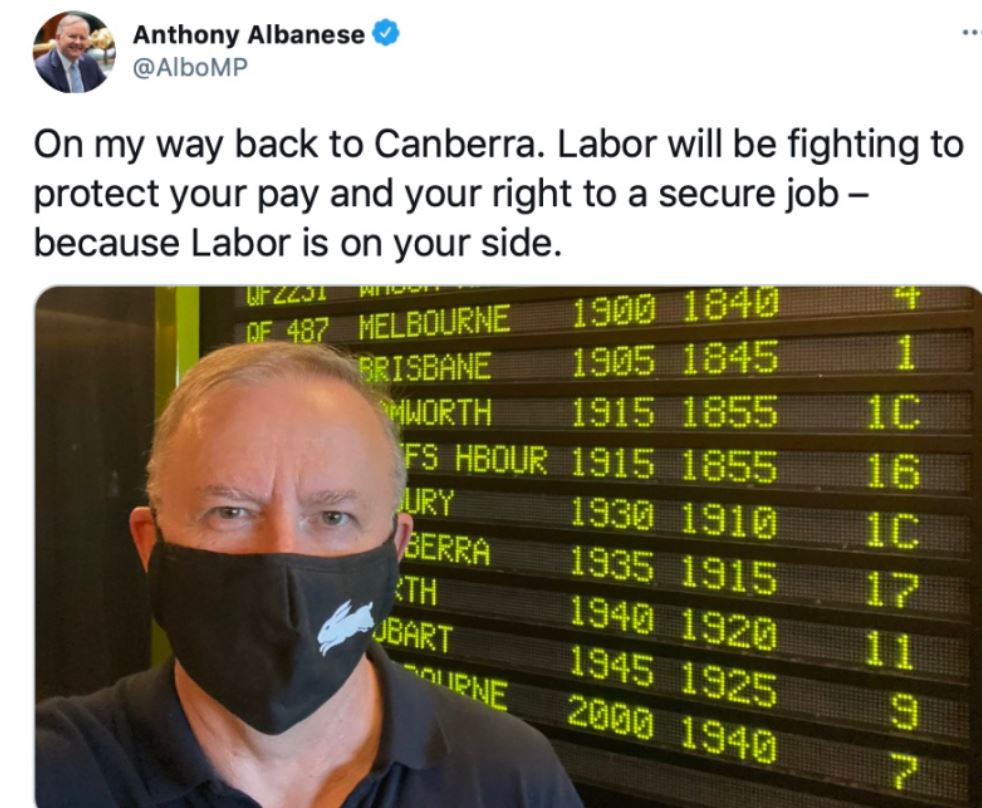 MrsS2023's tweet photo. agree it was a mistake. Turnbullshit got the ass. Now why won't #FraudPM #lAbanese reverse the deal?
Because he loves China. And hates Australia. https://t.co/7q3jmmV65G