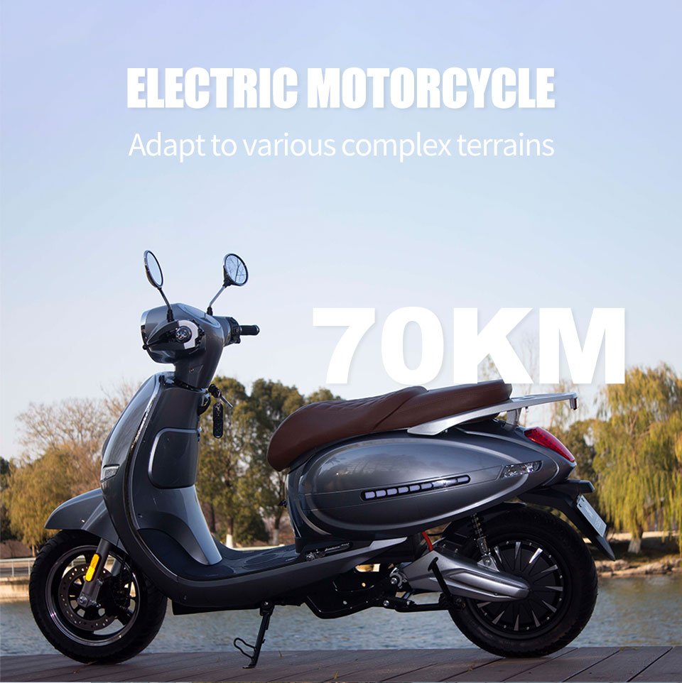 AndesChina's tweet photo. "Totoro 3000W 72V 52Ah 80Km/H Electric Motorcycle With Pedal"
The body is painted with top-quality paint, and the bright gloss makes the whole motorcycle look more advanced.

📲Whatsapp:+86 13510038538
✉Email: media@andes.vip
🏖Web: https://t.co/KzEOVomqRy

#Cyclemix https://t.co/XLLQYYMmQl