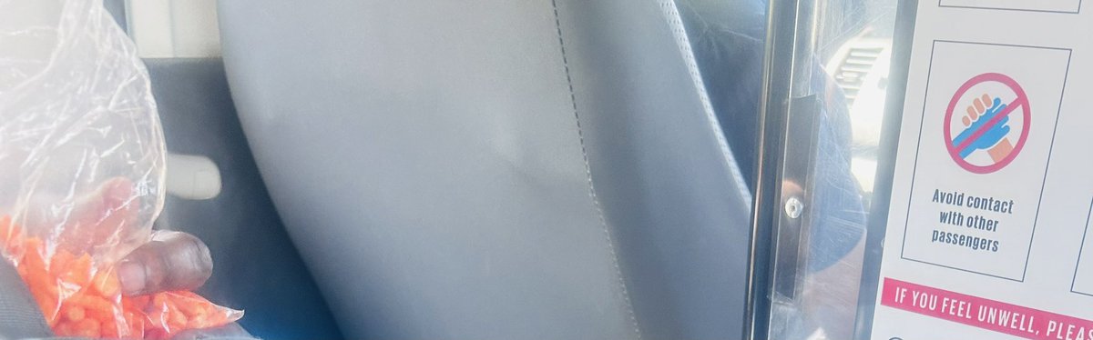 Just_Lindiwe's tweet photo. #TaxiChronicles

Banana why leja ma nik naks ana a deckeng hoseng, nogal ka taxing? … jwale honkga maoto ka taxing ena😩😭 https://t.co/m0UsktNyvl