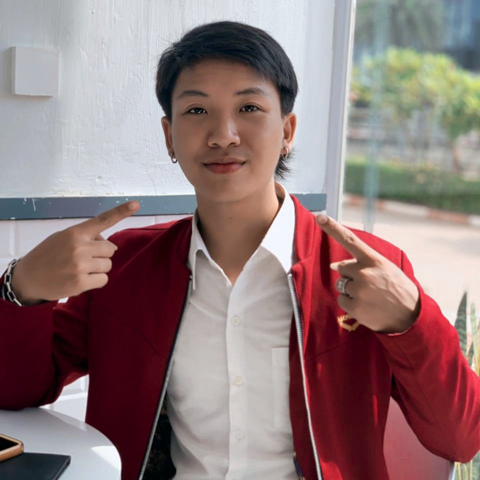 Hee53156107's tweet photo. #NewProfilePic https://t.co/DYR00e88lD