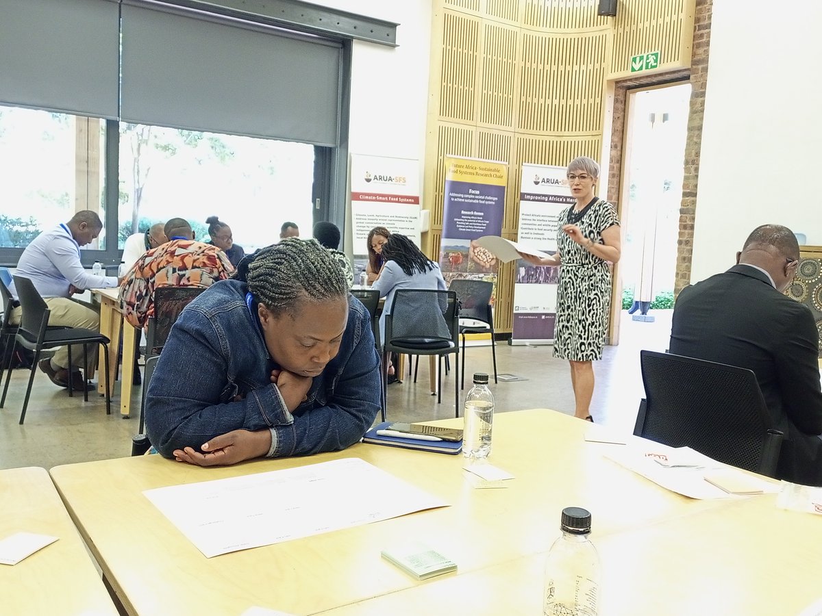 Dr Melody facilitating the Food Systems Nexus game. The highlight; African research should give highest priority to policies that are inclusive, engaging all actors, with technology and environmental sustainability at core <a href="/ARUA_SFS/">ARUA CoE in Sustainable Food Systems</a> @FSNetAfrica <a href="/FutureAfricaUP/">Future Africa Platform</a> <a href="/CLAB/">Claudia von Reinhardstoettner (geb. Becker)</a>