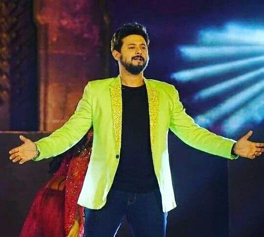 TeamSwwapnil's tweet photo. 6th day Of Navratri
Today's Colour Green. 💚
Sixth day is deicated to Goddess Katyanani and people are advised to worship the Goddess by offering honey.
#Navratri #नवरात्री #colourgreen #green #swapniljoshi #Goddess #katyanani https://t.co/IfDSPxUdb0