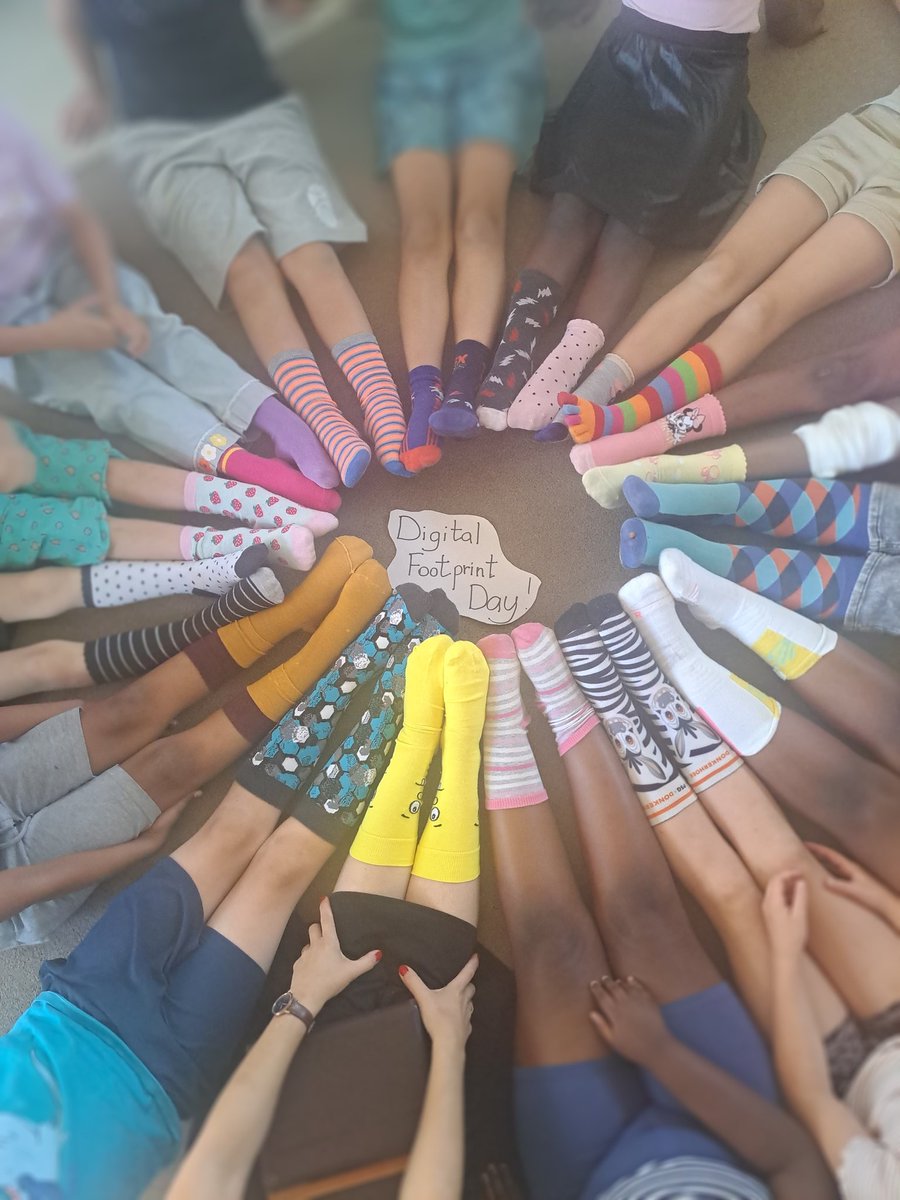 becia1978's tweet image. Grade 2 @WISNamibia  celebrated #DigitalCitizenshipWeek , students wore socks to raise awareness about the importance  of digital footprints. #grade2 #learningAtWis