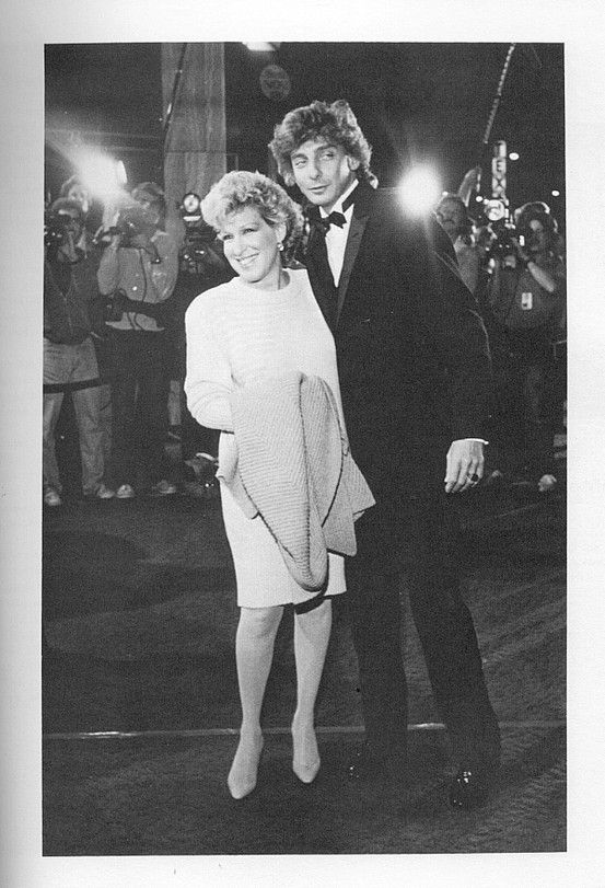 BootlegBette's tweet photo. Manilow Remembers Bette Midler’s Funny Response To His Record Deal - Bootleg Betty
#arranger, #barrymanilow, #BetteMidler, #entertainer, #pianoman, #recordcontract
https://t.co/vWjfcfMNca https://t.co/mxtv59rOrz