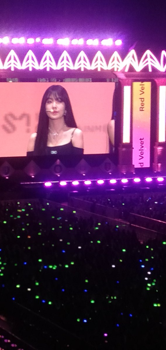 flwlyy's tweet photo. cantik bgt!

#SMTOWN_LIVE_2023_JAKARTA 
#ireneredvelvet https://t.co/69oxFndWb9