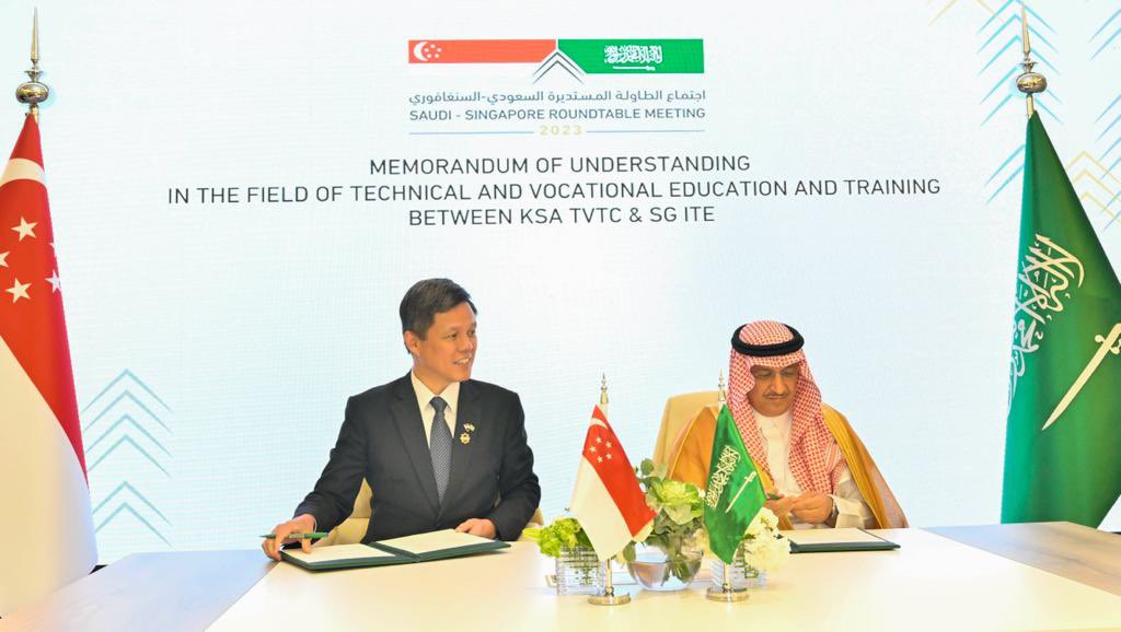 التدريب التقني tweet media