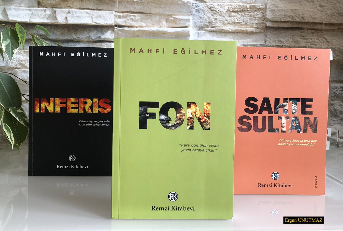 ergun_unutmaz's tweet photo. 📚 Hafta sonu için kitap önerisi:
🖋️ Dr. Mahfi Eğilmez (@mahfiegilmez)
📗 #Fon
🏛️ Remzi Kitabevi (@remzi_kitabevi)
#Inferis ve #SahteSultan'dan sonra, polisiye-gerilim ve kara roman çizgisinde keyifli ve düşündürücü bir üçleme üzerine notlarım.
➡️ https://t.co/bEEwW6HdoJ https://t.co/GhW0U0zC4J