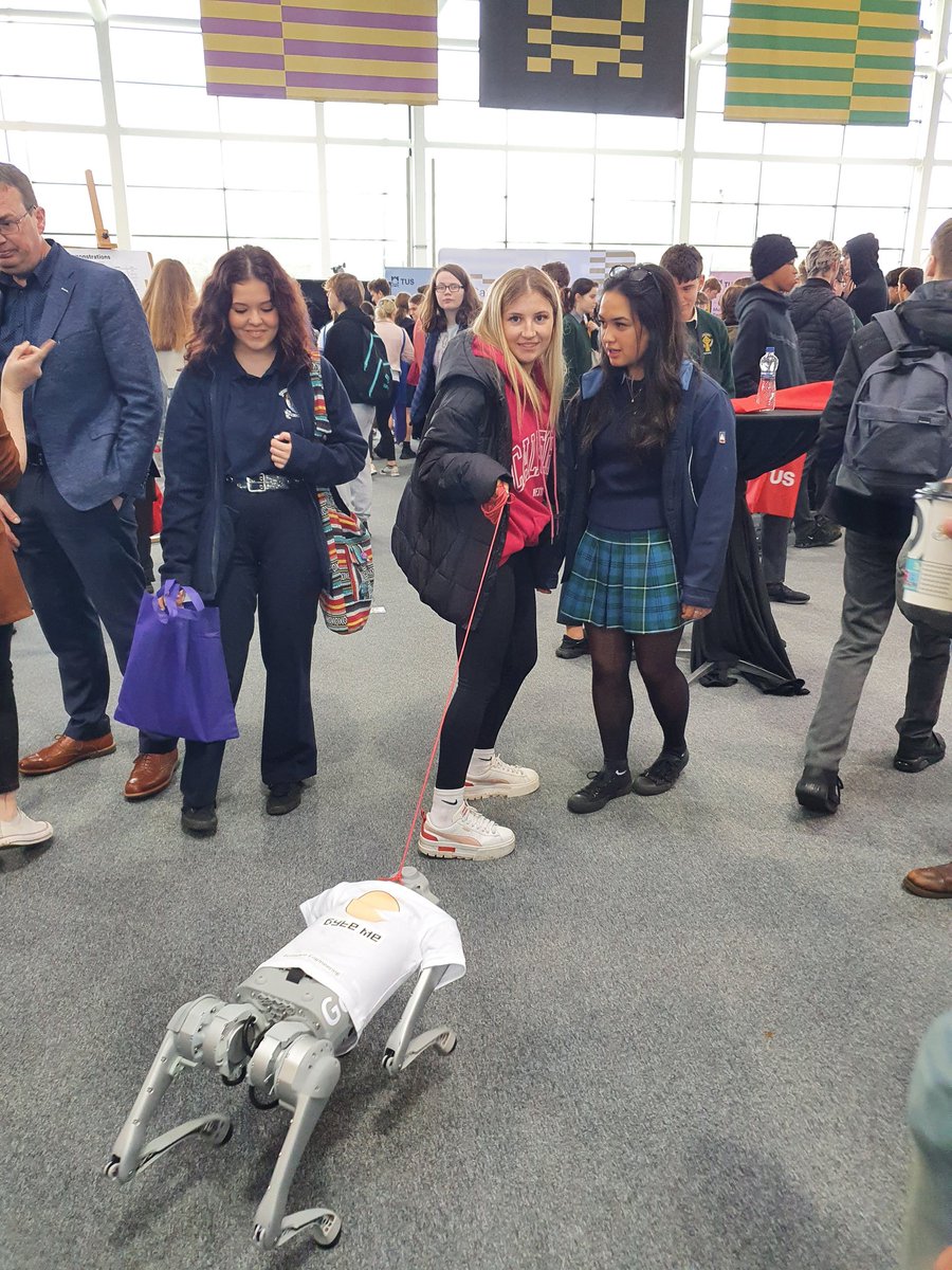 guidanielgomes's tweet photo. That's a robot on a leash. Humans interacting with it - This is the future and I am glad to be part of it. Glad to see students interested! @TUS_Athlone_ #OpenDay #SoftwareEngineering #StayTuned #socialrobotics https://t.co/VHRk0q2drz
