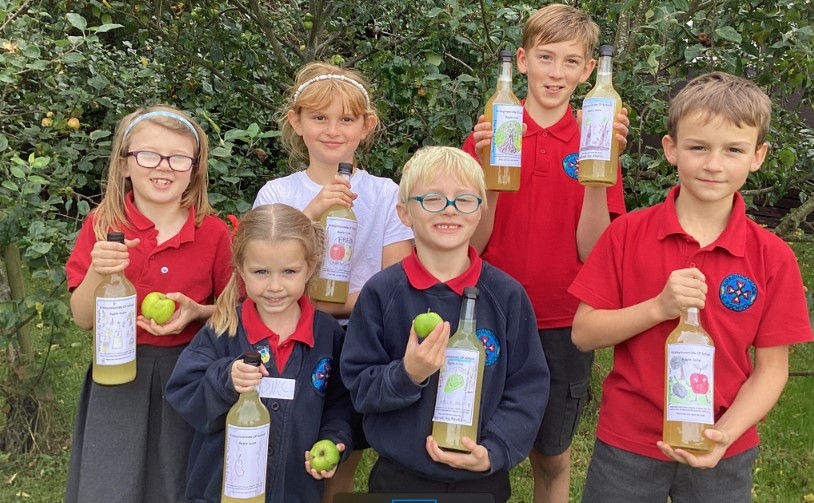 Here are our competition winners!
After picking apples from our orchard, we sent them to be pressed and the following children were chosen as the design winners.
Reception – Novisha
Yr1 – Ebony
Yr 2- Reuben
Yr 3 – Neveah
Yr 4 – Amaia
Yr 5 – Leo
Yr 6 – Wilf