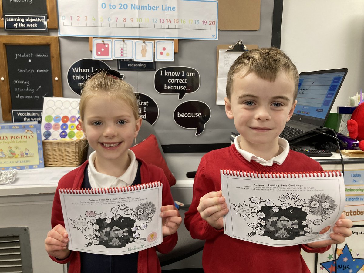 AnParkInfants's tweet image. Well done for completing your reading track for this half term. Keep up with the great reading! #apiclass4 #year1 #learntoreadreadtolearn