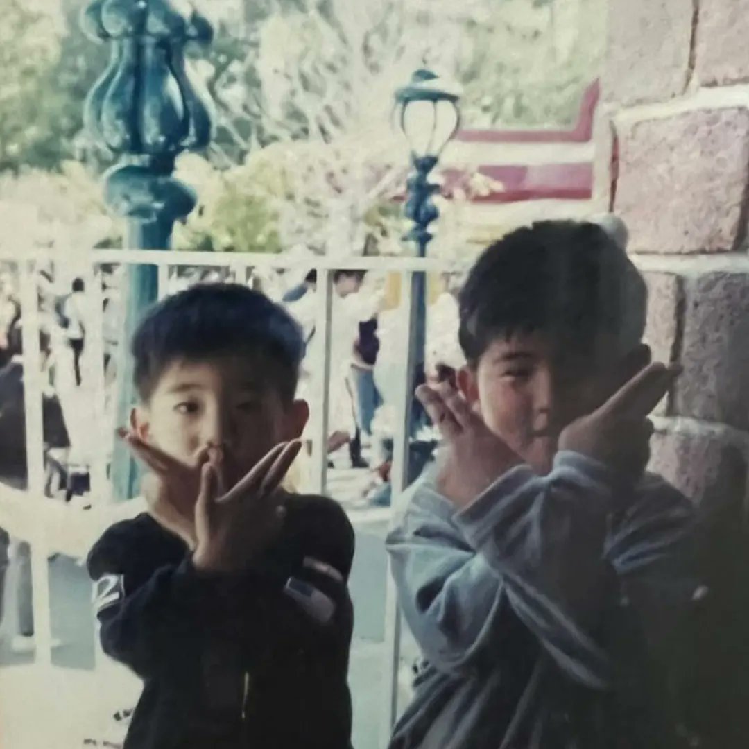 MATTHEWL00KS's tweet photo. HAPPY BDAY MATTHEW!! LOVE U SM https://t.co/uyZ4ZKBjF7
