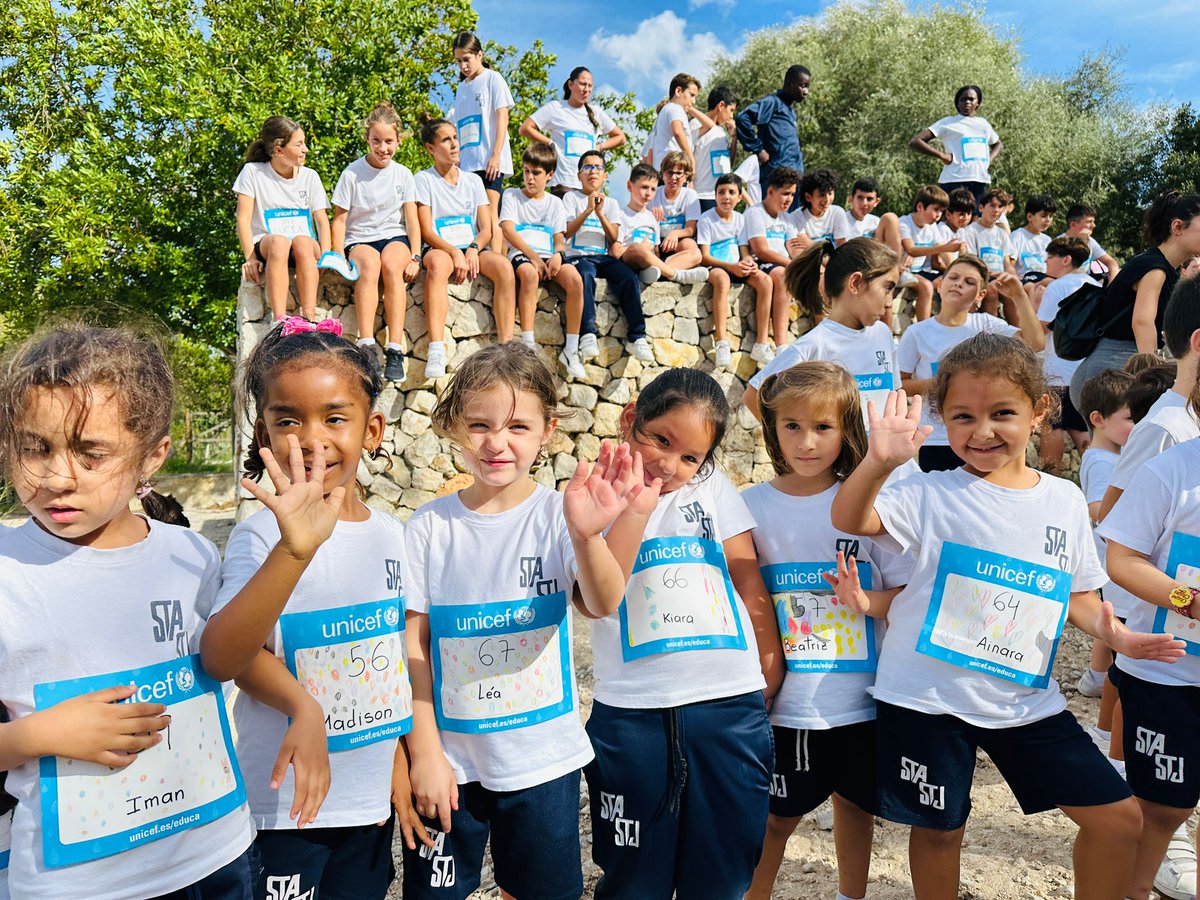 UNICEFBalears's tweet photo. Les escoles de Balears continuen sumant #Gotes amb les seves curses solidàries, com aquestes de #CCSantoTomásdeAquino a #Inca, amb la implicació de tota de comunitat educativa.
Quina xulada!!!!!
@UNICEF_EDU https://t.co/HStemiInjD
