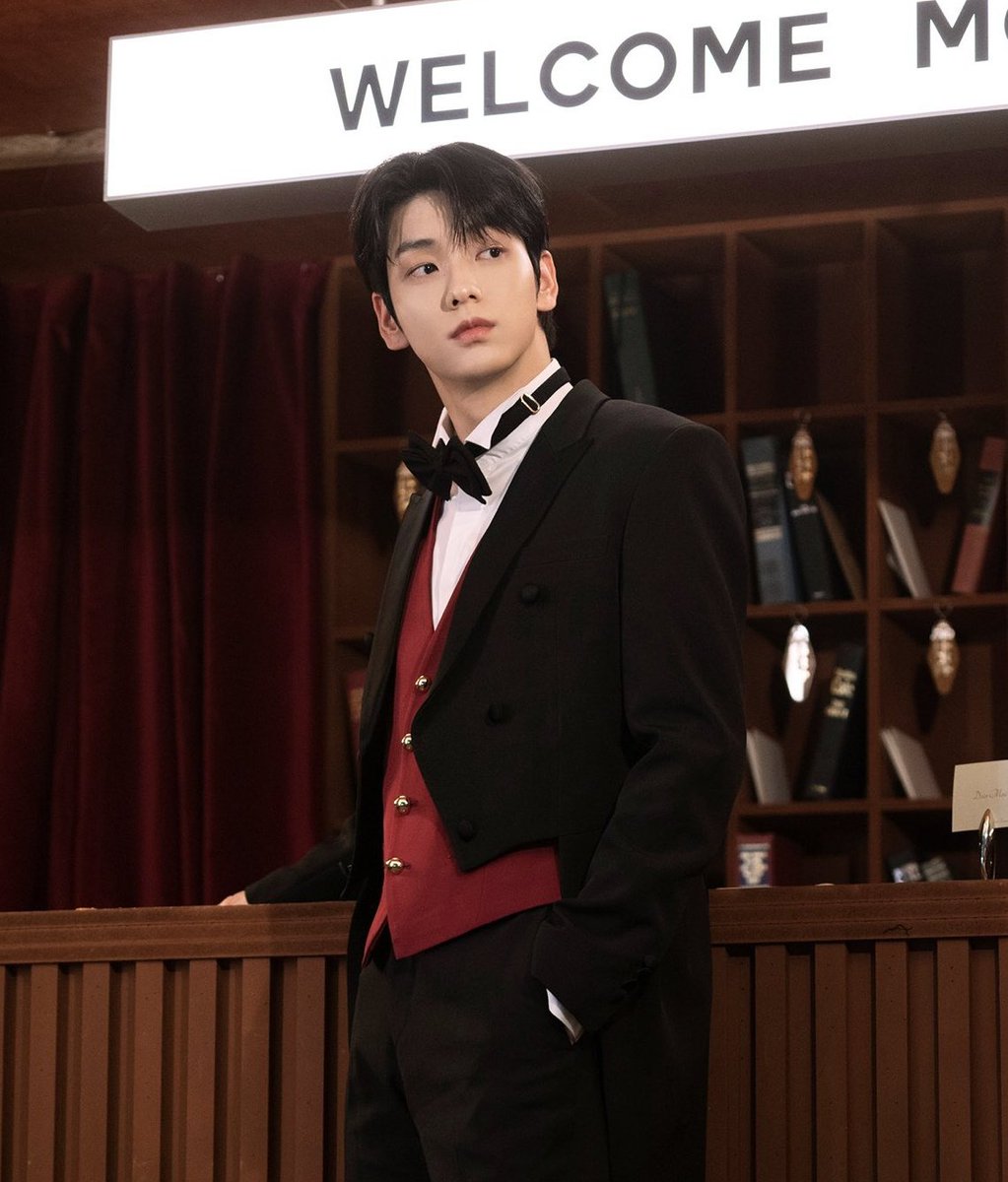 csbpics's tweet photo. OKAY SOOBIN, SIR. https://t.co/1yy5cWEwYc
