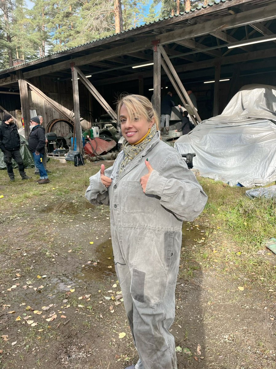 churchill_alex's tweet photo. Keeping the Churchill family boiler suit tradition alive - tho Grandad’s were probably tailored on Saville Row and mine were borrowed off of another member of the tank crew twice my size in the Finnish forest 😂 🇫🇮 #TVStuff https://t.co/nI9pBObncb
