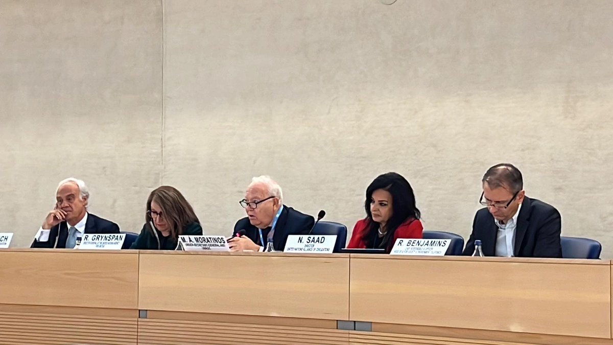 UNAOC's tweet photo. 🎬 Happening now: #UNAOC &amp; #FundaciónONUART 2nd #GlobalDialogueAI.

▶️ Towards the World of #OneHumanity – The Role of Artificial Intelligence.

📍 @UNGeneva 

📺Watch live: 
https://t.co/OF5z2Uh8cl

⬇️Learn more:
https://t.co/GQ05Nf39Oo https://t.co/OIC4g1TvLq