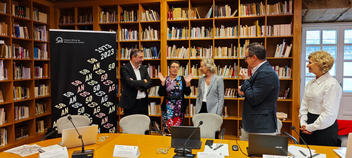 CSCAE's tweet photo. Con motivo del 50º aniversario del @arquitectosCOAG, hoy celebramos el Pleno de consejeros/as del mes de octubre en el Consello da Cultura Galega, en el Palacio de Raxoi, en Santiago de Compostela, continuando el trabajo en defensa de la Arquitectura y de la profesión #PlenoCSCAE https://t.co/BBcZ9GYAlX