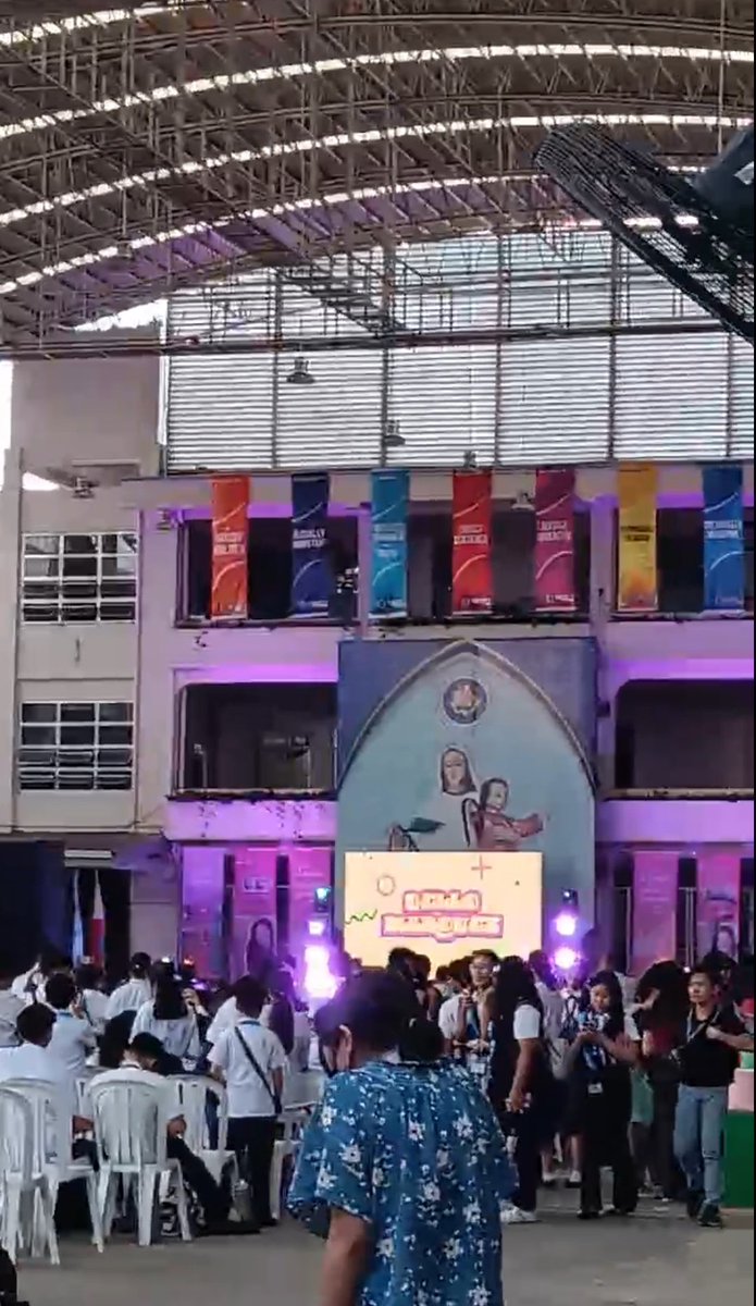 Jam_Twitt's tweet photo. Yown. Thank u LCCians na Sunshines 

CITY OF SMILES WithANJI 
ANJI AT LCC BACOLOD https://t.co/QJ3wdNkb1l