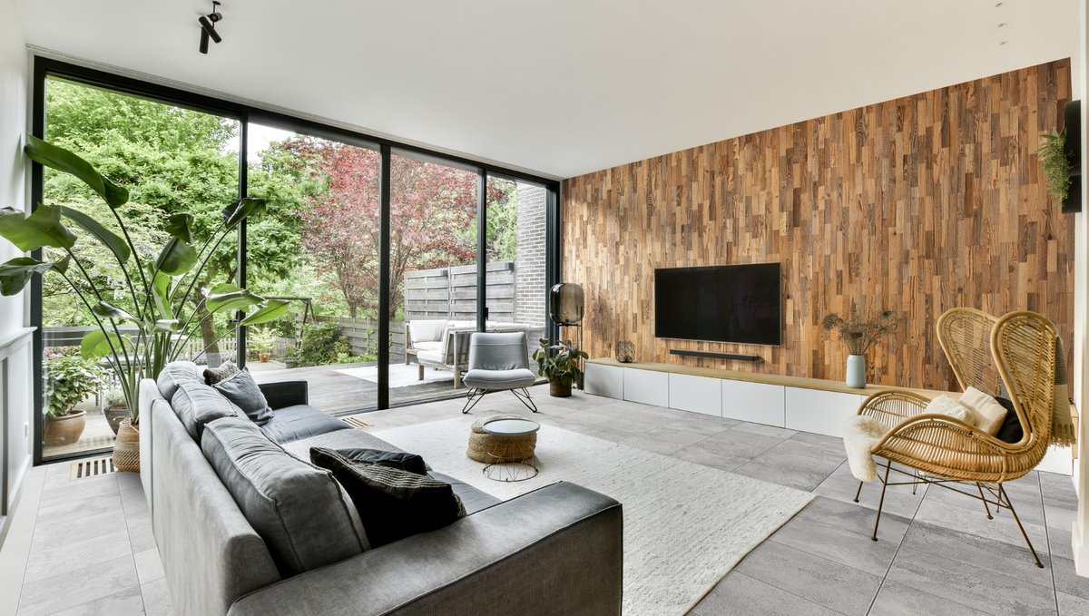 Audrini_Living's tweet image. Still thinking if #wallpaneling is the solution for you? Have a quick look at our brand new blog post and let us know your thoughts about #wallpanels.

🔗 shorturl.at/iBIRS

#officedesign #workplacedesign #naturaltimber #naturalwallcovering #naturalwooddesign