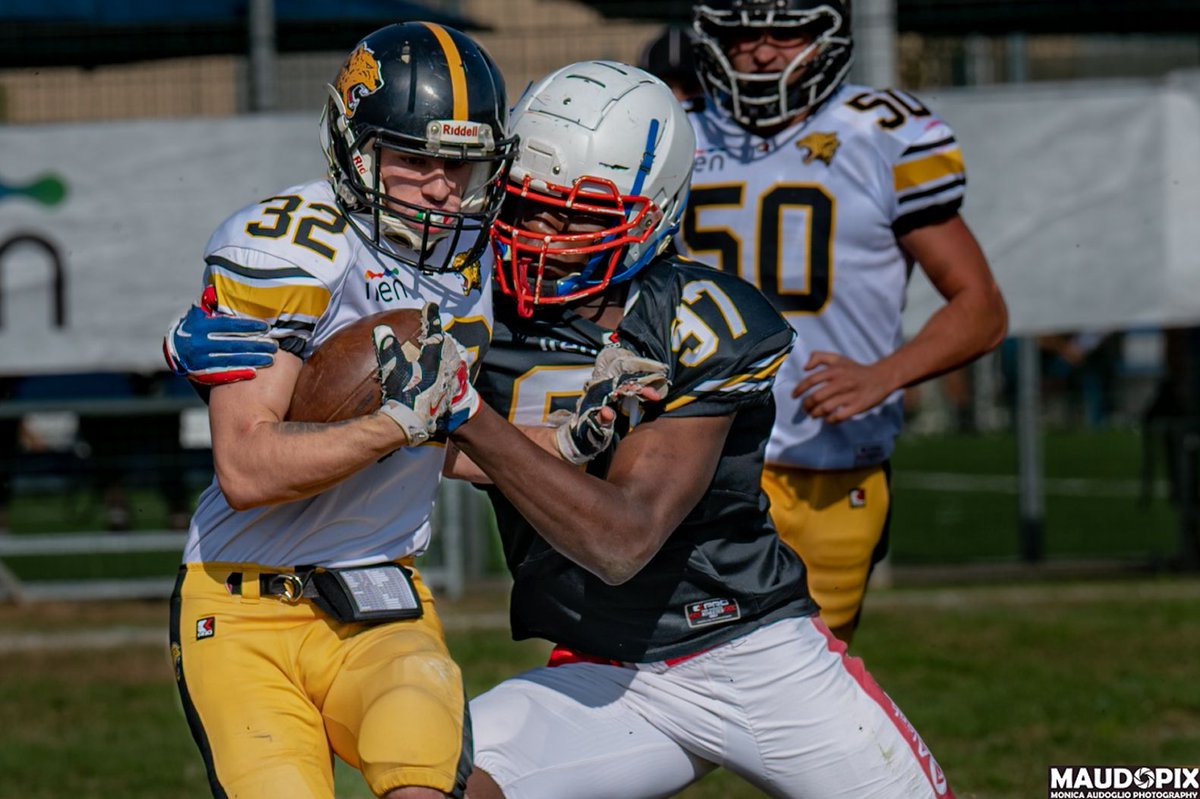 Giaguari: Il programma del weekend per le Junior

2divisione.fidaf.org/2023/10/20/gia…

<a href="/Giaguari_Torino/">Giaguari Torino 1979 Official</a> <a href="/AquileFerrara/">AquileFerrara</a>