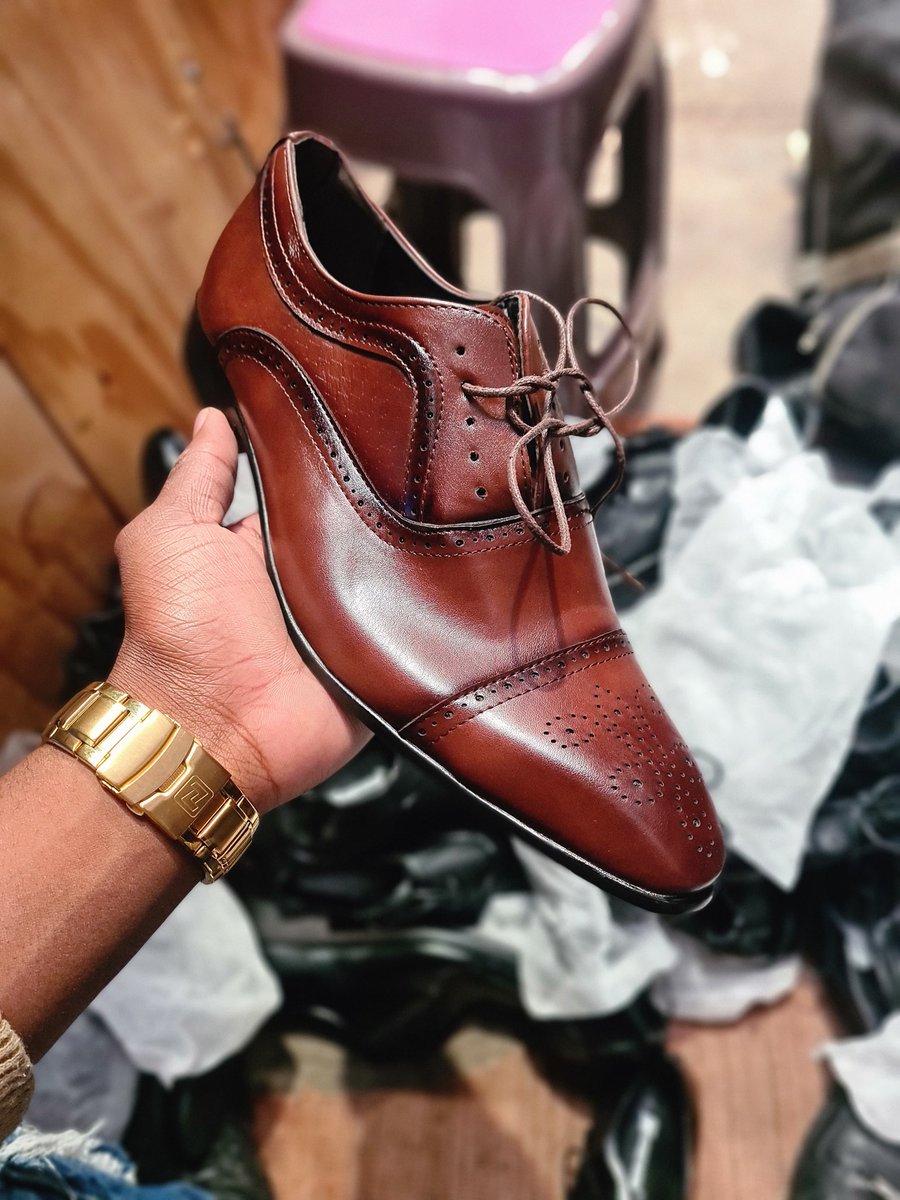 Today's promotion 🔥
Drop a like and comment 
If your comment got 0likes within 24hrs  im giving a pair of shoes🔥🔥