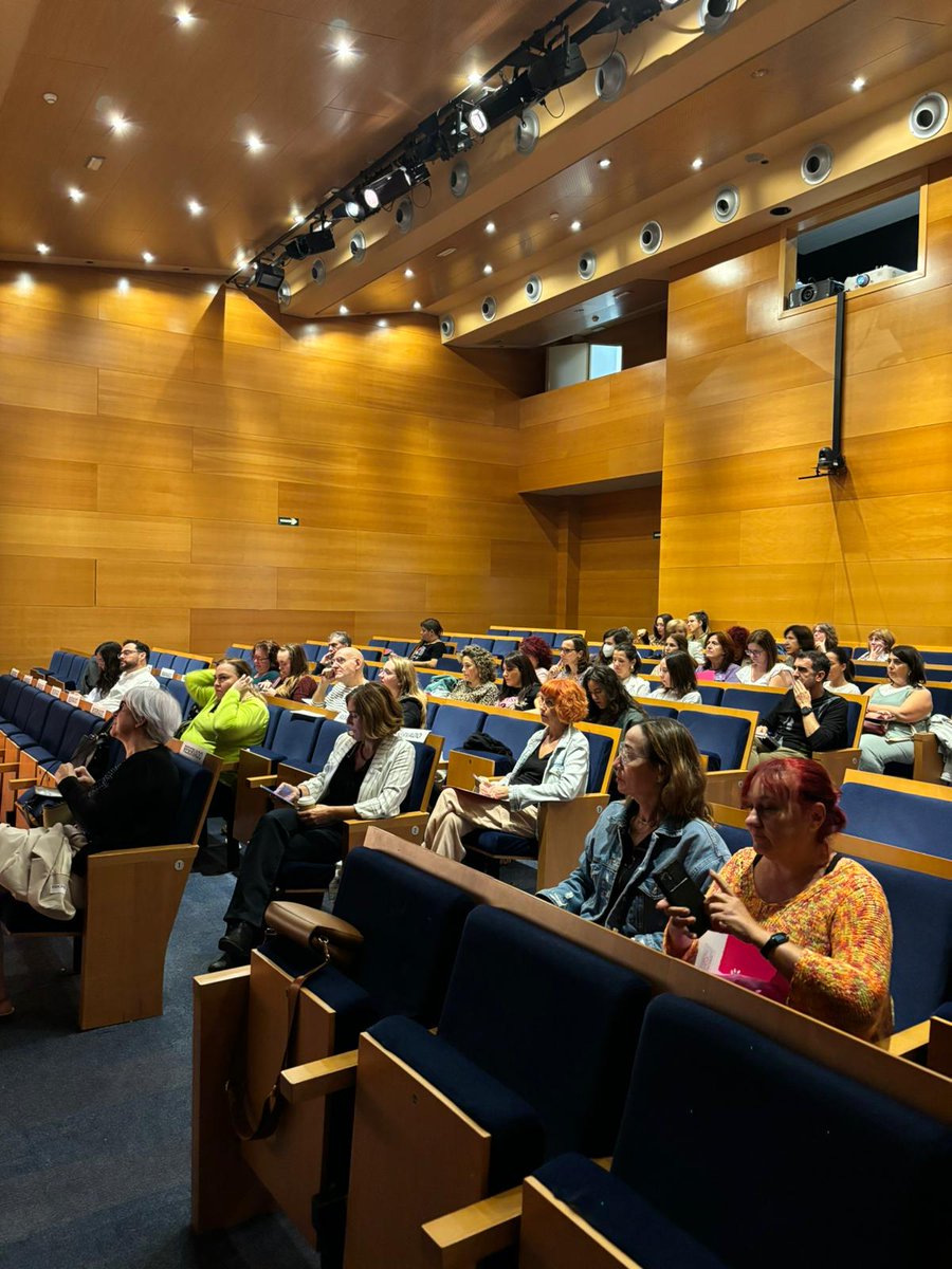 Hoy celebramos las V Jornadas Formativas de la #FVBAragón. Un día para compartir conocimiento junt@s.

🟣 𝗘𝗹 𝗮𝗯𝘂𝘀𝗼 𝘀𝗲𝘅𝘂𝗮𝗹 𝗻𝗼 𝘁𝗶𝗲𝗻𝗲 𝗲𝗱𝗮𝗱: 𝗔𝗯𝘂𝘀𝗼 𝘀𝗲𝘅𝘂𝗮𝗹 𝗲𝗻𝘁𝗿𝗲 𝗺𝗲𝗻𝗼𝗿𝗲𝘀

📲 Comparte tus impresiones con #JornadasFVB2023