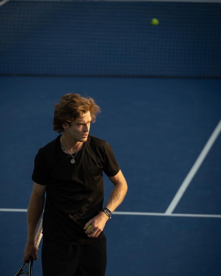 RUBL3D3V's tweet image. Birthday boy so fine and charismatic to bless your timeline