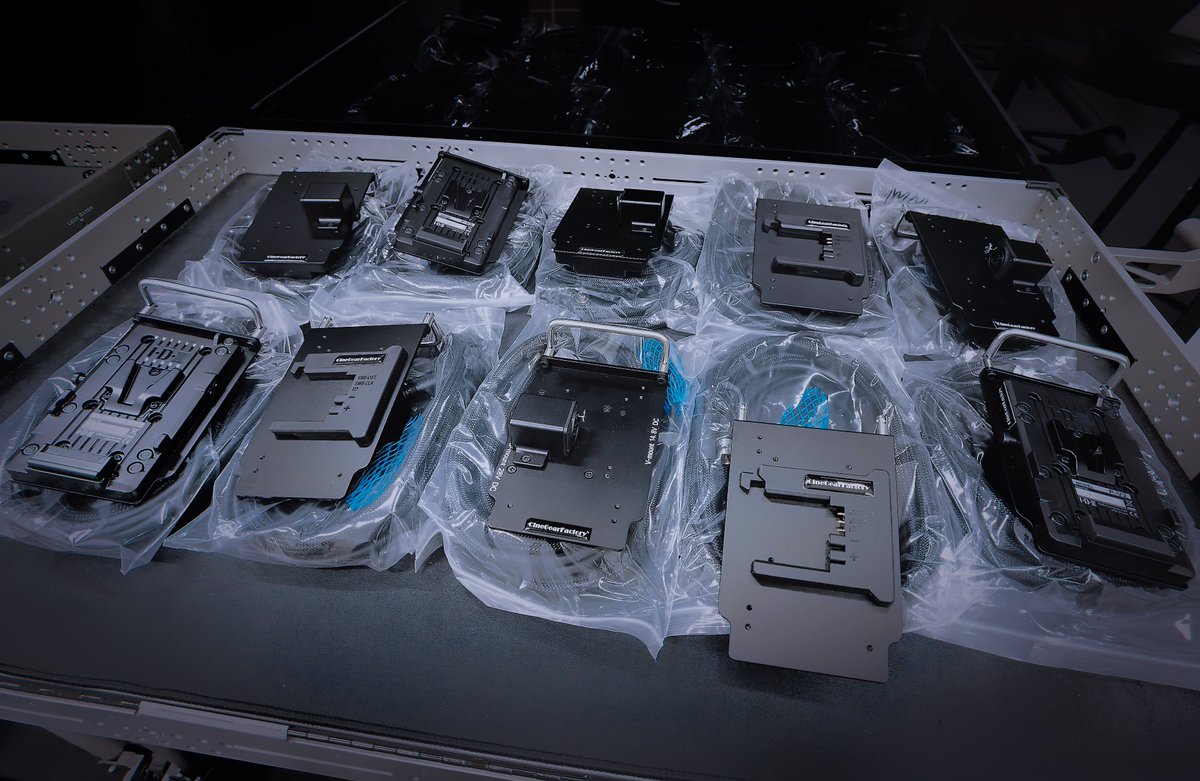 cinegearfactory's tweet photo. 2nd round dispatch of 𝗖𝗕𝗦𝟭𝗩/𝗕 camera/battery separation kits, are you involved in this round?

#cinegearfactory #CBS1 #CBS1V #CBS1B #camerabattery #camerabatterseparationkit #camerapower #cinemacamera #filmcamera #videocamera #1stac #cameraassistant #2ndac #cinematogra https://t.co/Z2Bl1hifbS