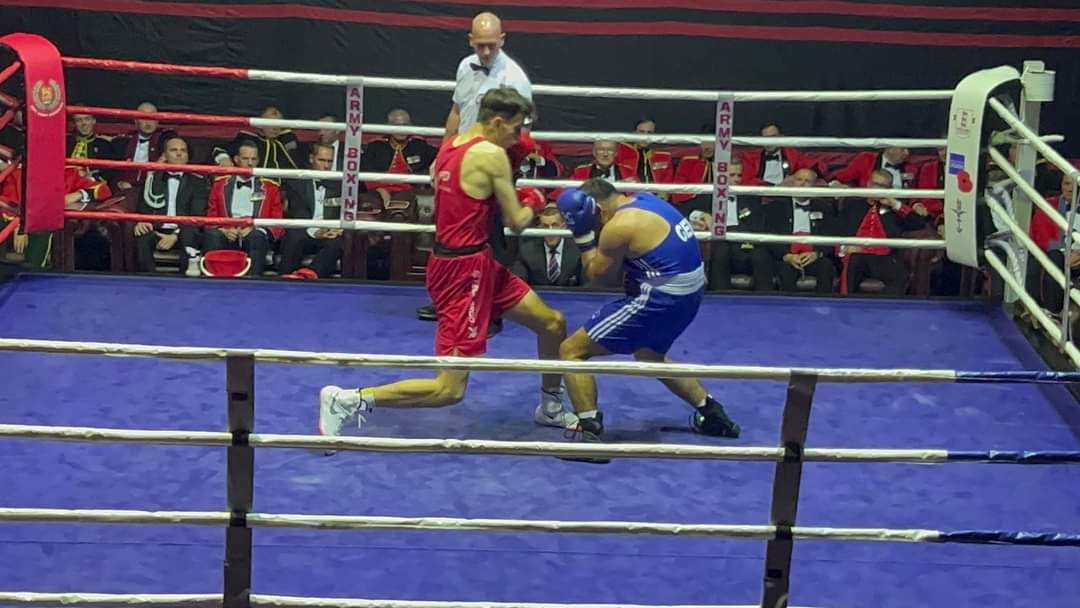 A great night with a 4 - 2 win for the <a href="/armyboxingteam/">British Army Boxing Team 🔴🇬🇧🔴</a> v Bundeswehr.
Some strong high quality performances from the boxers.
Thank you to ATRWinchester for hosting so brilliantly.
<a href="/ArmySportASCB/">Army Sport</a> @FBTEurope <a href="/bemilitaryfit/">Be Military Fit</a> <a href="/Babcockplc/">Babcock International</a> <a href="/Leonardo_live/">Leonardo</a> <a href="/PoppyLegion/">Royal British Legion</a>