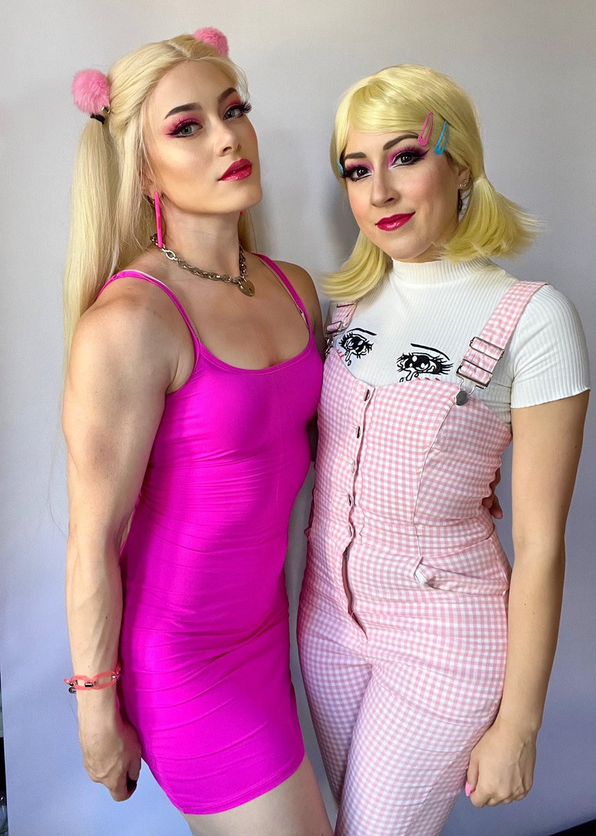 ClaireMax's tweet photo. You’re so right. Women don’t have muscles, our bodies simply move themselves around via the power of ✨feminine mystique✨ And we certainly don’t have veins, everyone knows the only blood we have is in the uterus, for to make the babies, as is our purpose https://t.co/xR9sZdQ4Dd