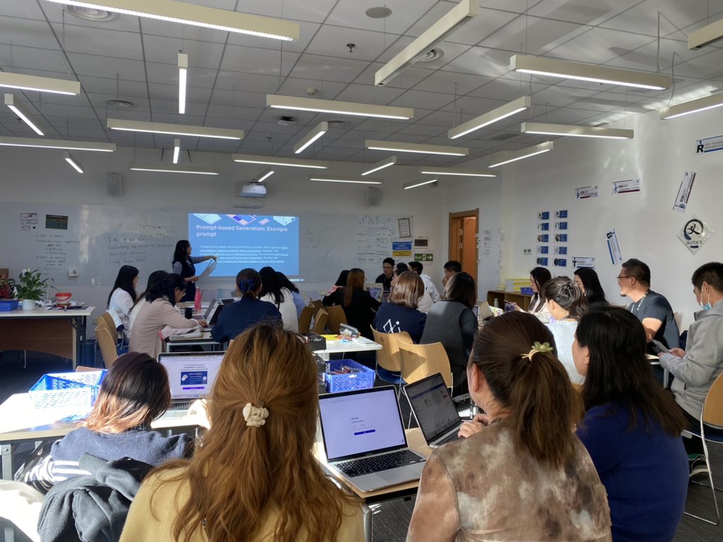 LiangKivi's tweet image. It’s thrilled to offer AI for Comment Writing workshops for teachers. They are impressed to practice on chatGPT. @watnunu #AI #EffectiveWork #ReportCard