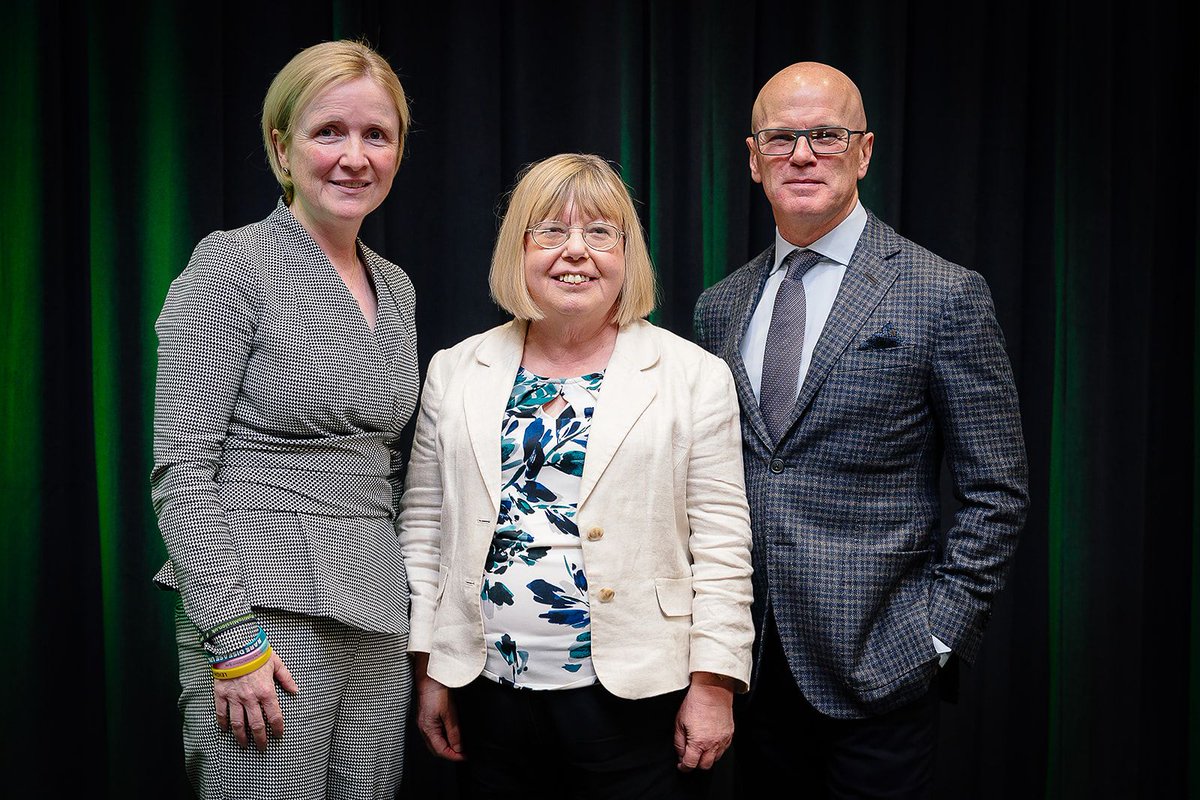 MitoResearch's tweet photo. On behalf of the Newcastle Mito Team &amp; our patients &amp; families from across the UK, we would like to offer our sincere thanks to @LizTwistMP, Chair of the APPG for Rare Disease, for attending our Patient Information &amp; Engagement Day 2023💚#RareAPPG #projectpearl #strongertogether https://t.co/DmzXHltYVz