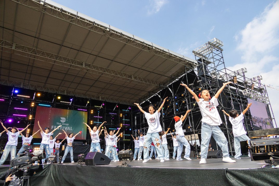 【#MIYAZAKI】 THE DROP FESTIVAL 2023 in Japan出演 #エレキコミック の #DJやついいちろう さんとのコラボステージでオープニングを飾りました★ その様子はこちら!! expg.jp/info/detail.ph… #DROPFES @thedropfes_jp