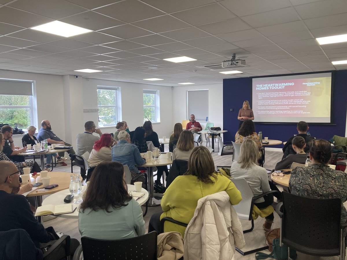 val alker tweet media