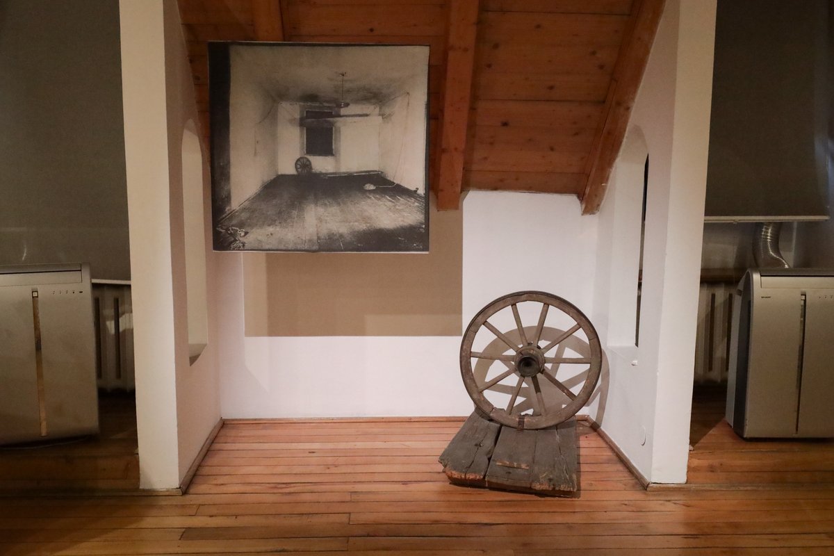 🟡Spotkanie wokół wystawy "Kochanej Marcie - Tadeusz. Cricotece - Marta" 
⚫️23 października (poniedziałek), godz. 17.30 
⚪️Prowadzenie: Natalia Zarzecka 
👉 Więcej informacji w wydarzeniu: fb.me/e/1qUuZJeM4

***
Fot. Andrea Nikolov