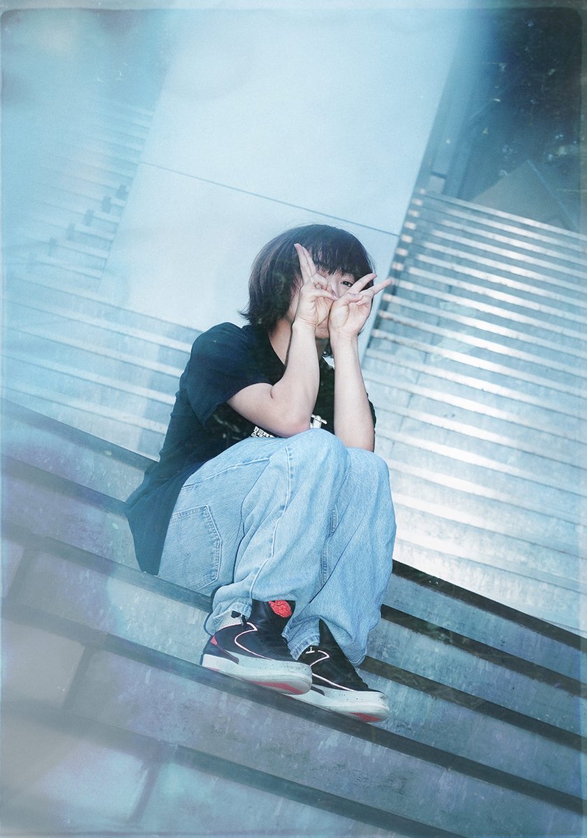 fnmnltv's tweet photo. 【インタビュー】lilbesh ramko @lilbeshramko   『終末collection』 | これからも生きていこうぜ

グリッチ・サウンドには私性が潜んでいる。

✍️ @namahoge_f 
📷 @hijohne 

https://t.co/UGtDPuHQfc https://t.co/YeiqbcX8z9