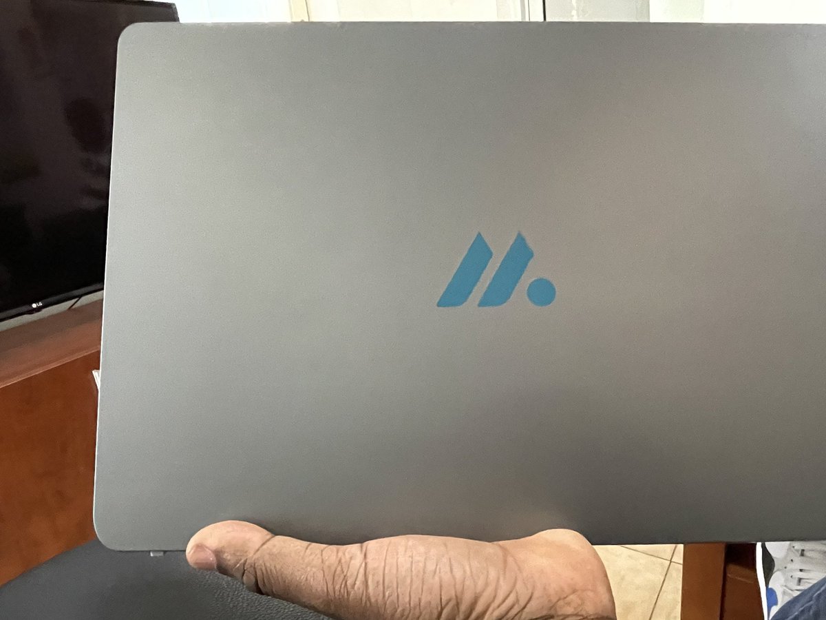 Tony Otoa tweet media