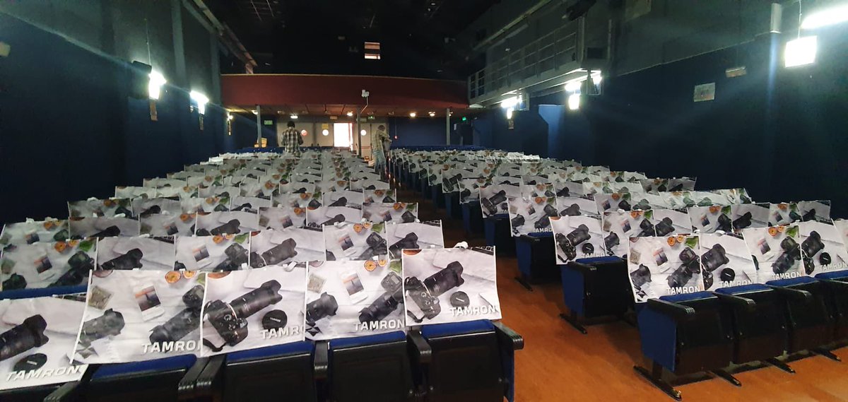 Camaralia's tweet photo. Ya tenemos todo preparado para Photo Nature Andalucía 2023 🦩📸

⏰ ¡EMPEZAMOS A LAS 
08:30!

#camaralia @carlosromeroco https://t.co/D6Ia390meT