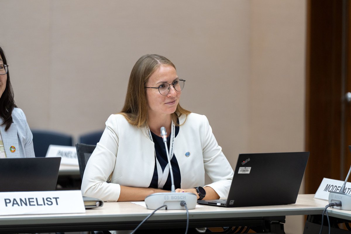 UNESCAP's tweet photo. #APEF3: Valuable insights were exchanged by experts on enabling sustainable power system #connectivity in the #AsiaPacific region and the next steps for implementing Strategy 9, including the Green Power Corridor Framework.
More details 🔗 https://t.co/S15AlcUmtv https://t.co/AyLmJfBtTp