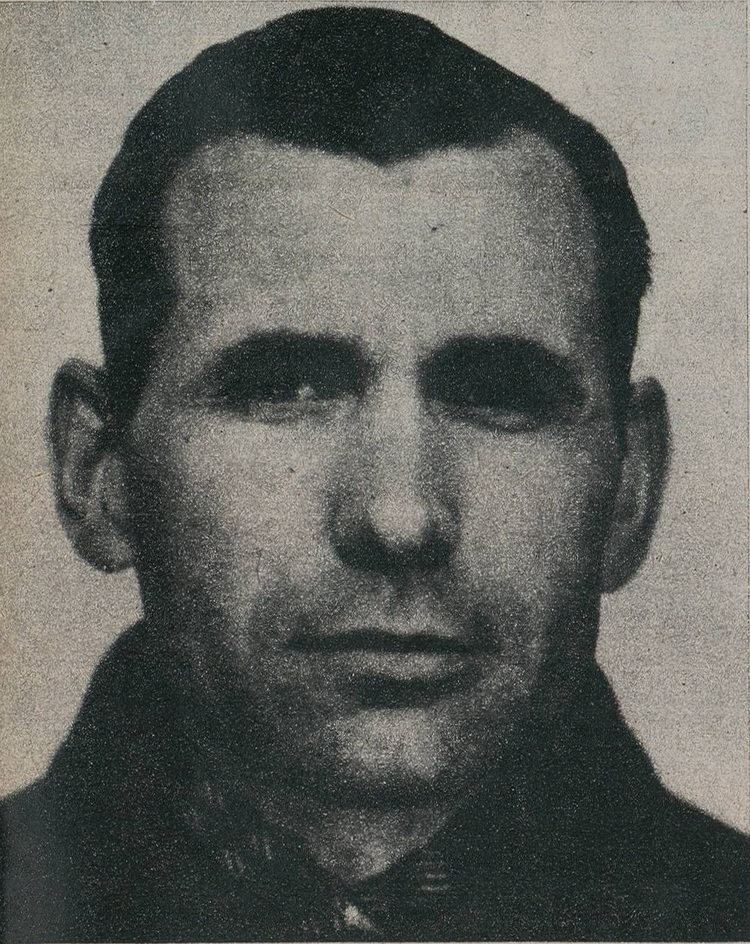 #OtD 20 Oct 1945 Francesc Sabaté and two other anarchist guerillas, Jaime 'Abisinio' Pares Adán and Juan 'Roget' Salas Millón, at the request of Committee of Resistance of the CNT union, broke 3 prisoners out of jail in Franco's Barcelona. libcom.org/article/sabate…